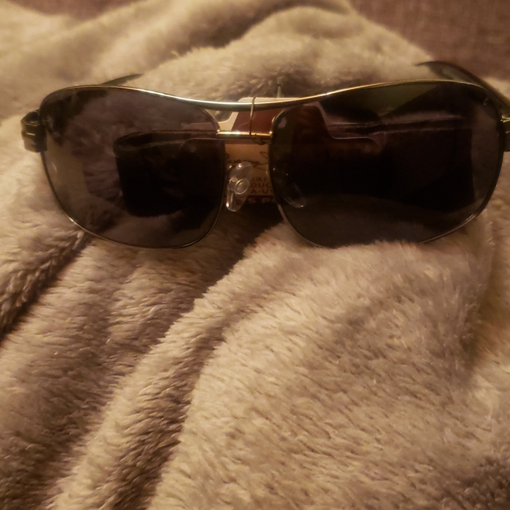 Panama Jack | Polarized Men's Aviator Sunglasses - Picture 2 of 6